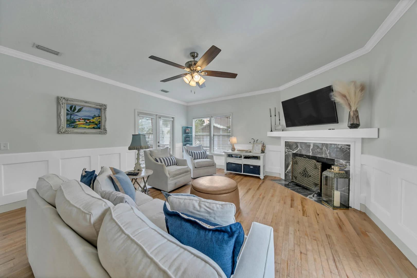 Rainbow Fish Home - Image 2