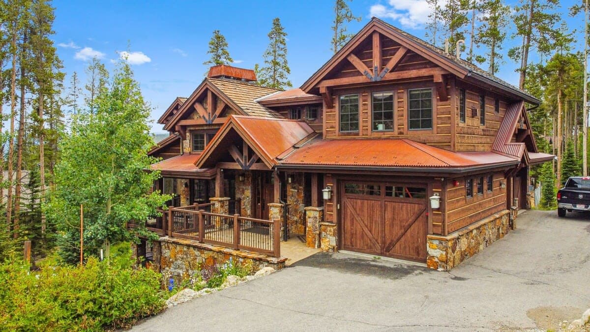 Ultimate Sanctuary - Image 40