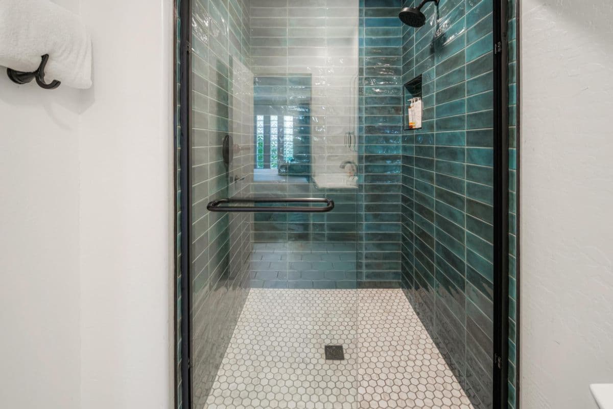 Desert Horizon - Image 51