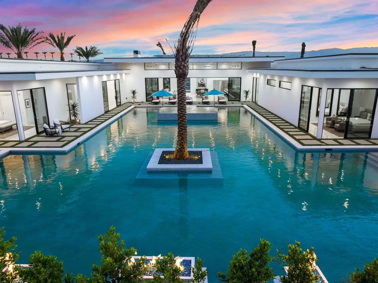 Bravo Villa #4 - Image 2