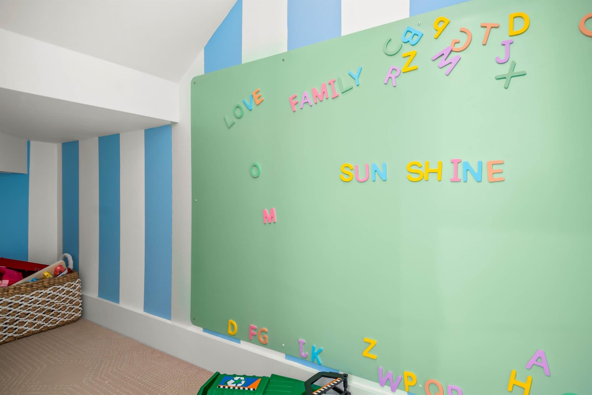 Tide and Seek - Image 25