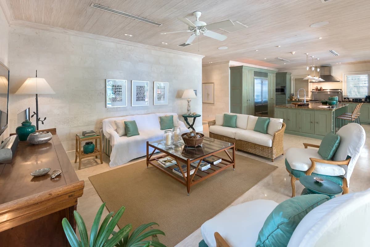 Latitude Home - Image 4