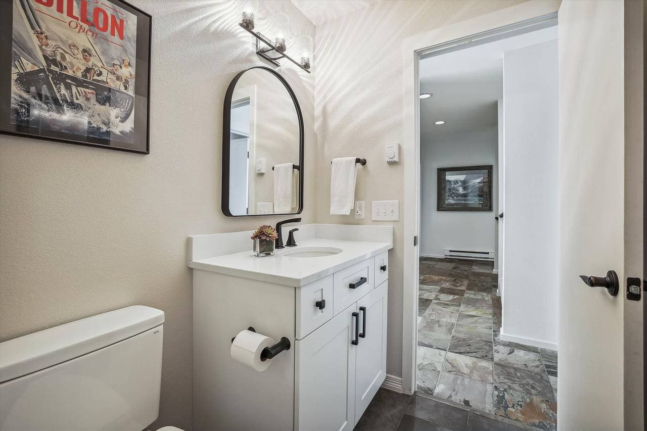 Corinthian Bella Vista - Image 33