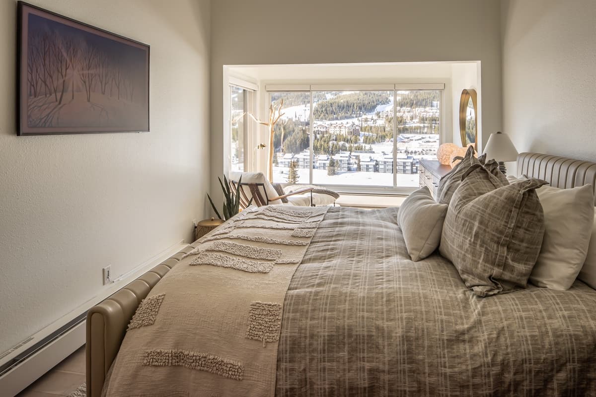 North Summit - Image 11