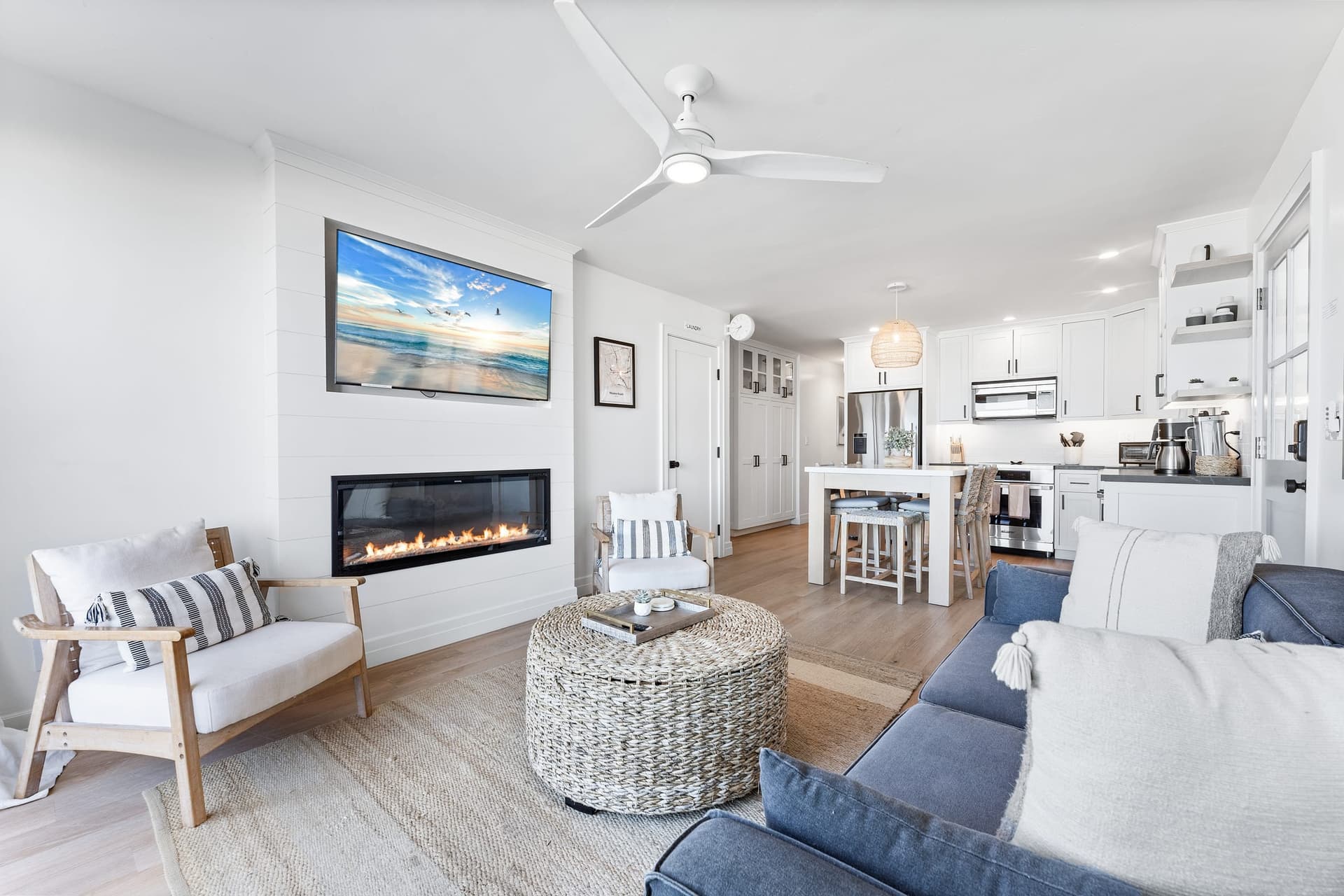 Mission Beach Suites - Image 12