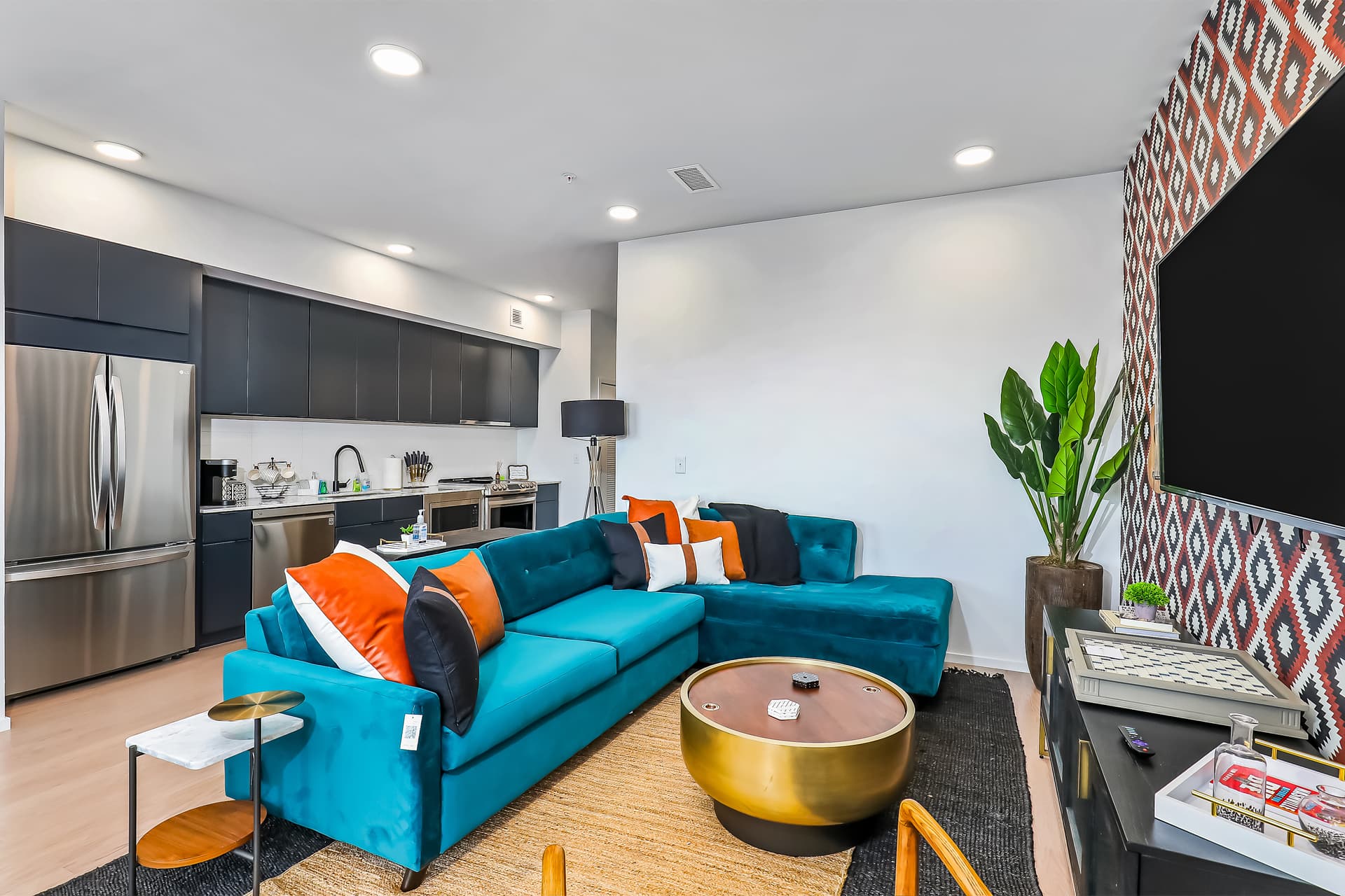 Kick Your Boots Off - Image 5