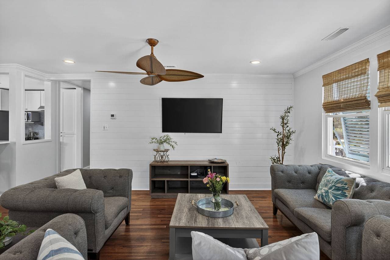 Isleview Escape - Image 5