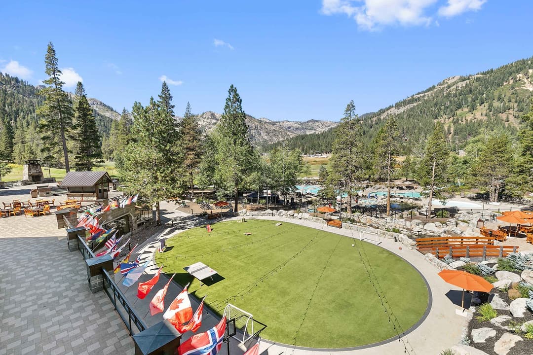 Everline Condo #400 - Image 2