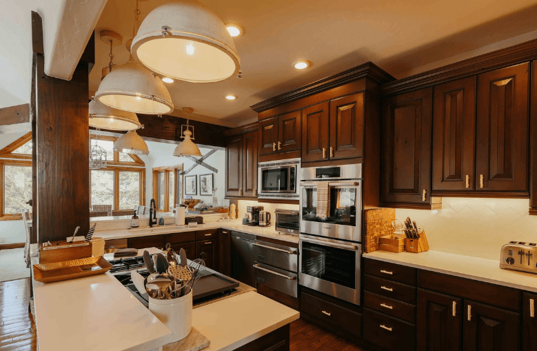 Arrowpines Lodge - Image 9