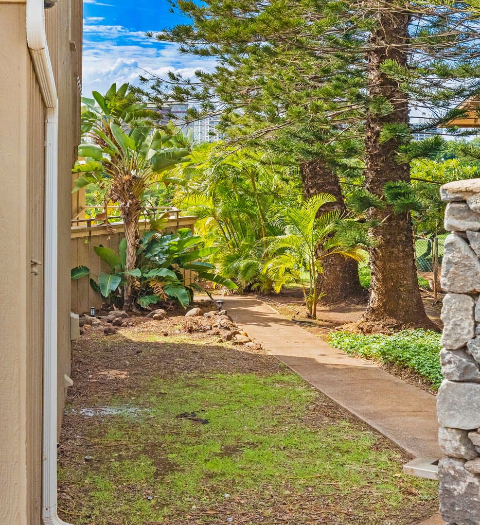 Hale Holokai Villa - Image 55