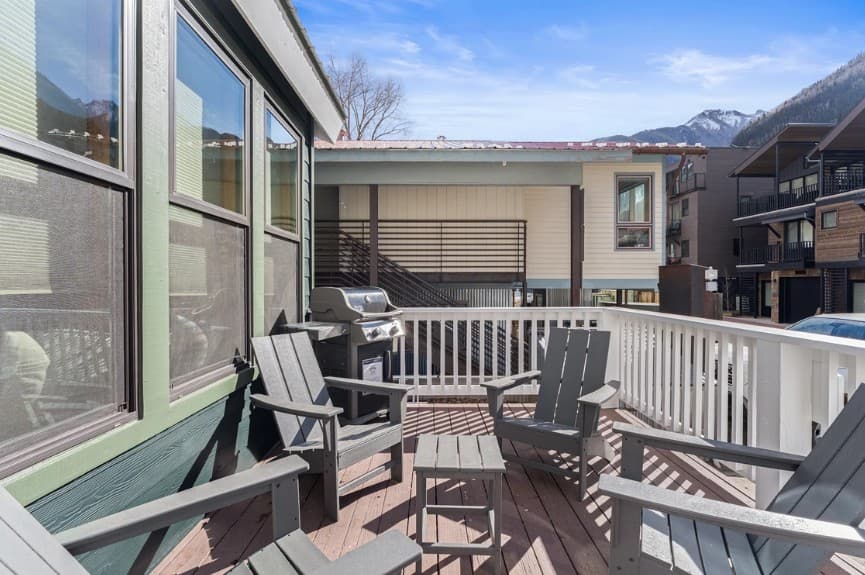 Pacific Street Townhome #514B - Image 2