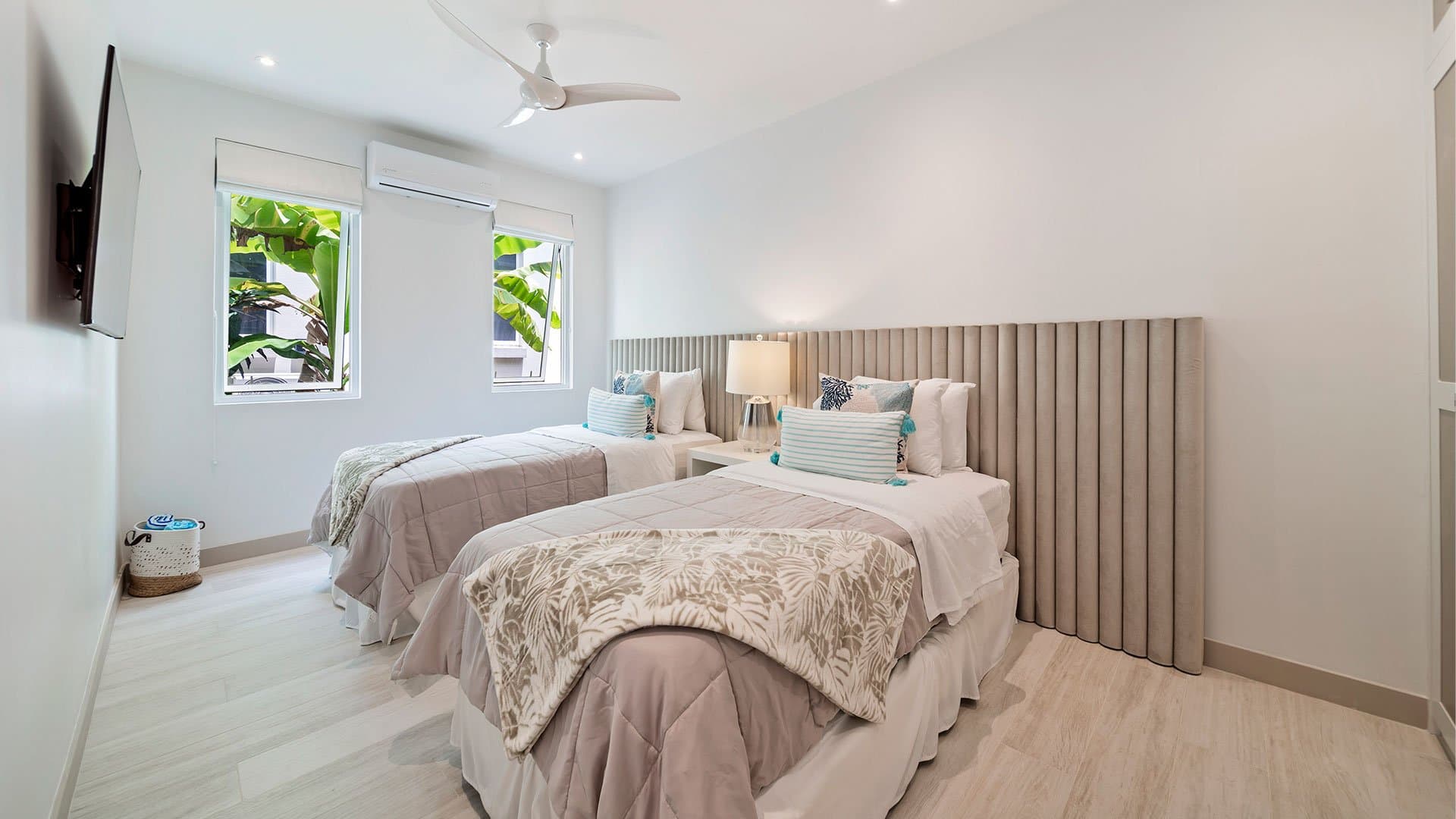 Porters Place #11 - Image 8