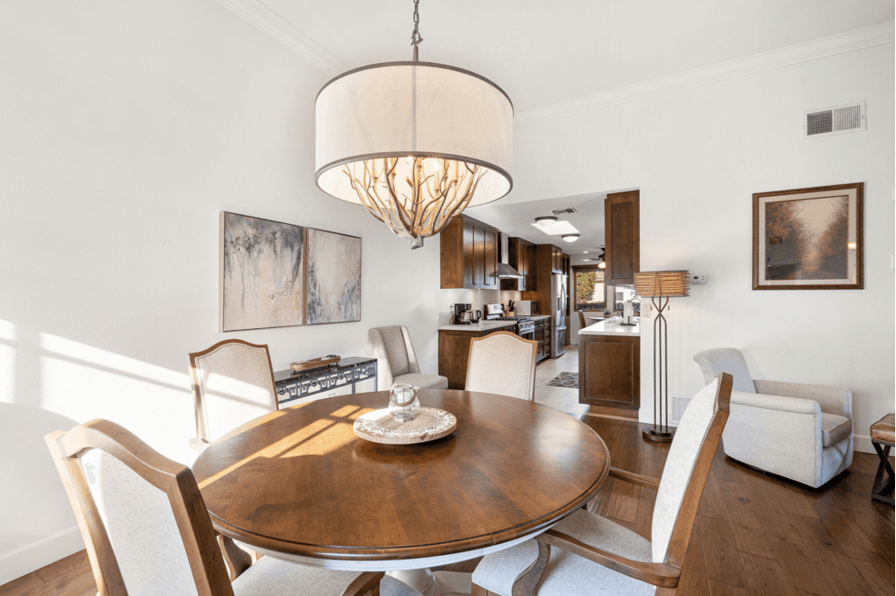 Wells in La Rocca - Image 20