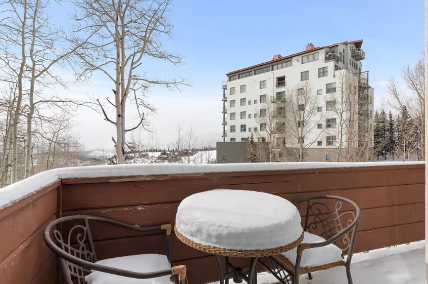 Emerald Elk at Village Creek - Image 18