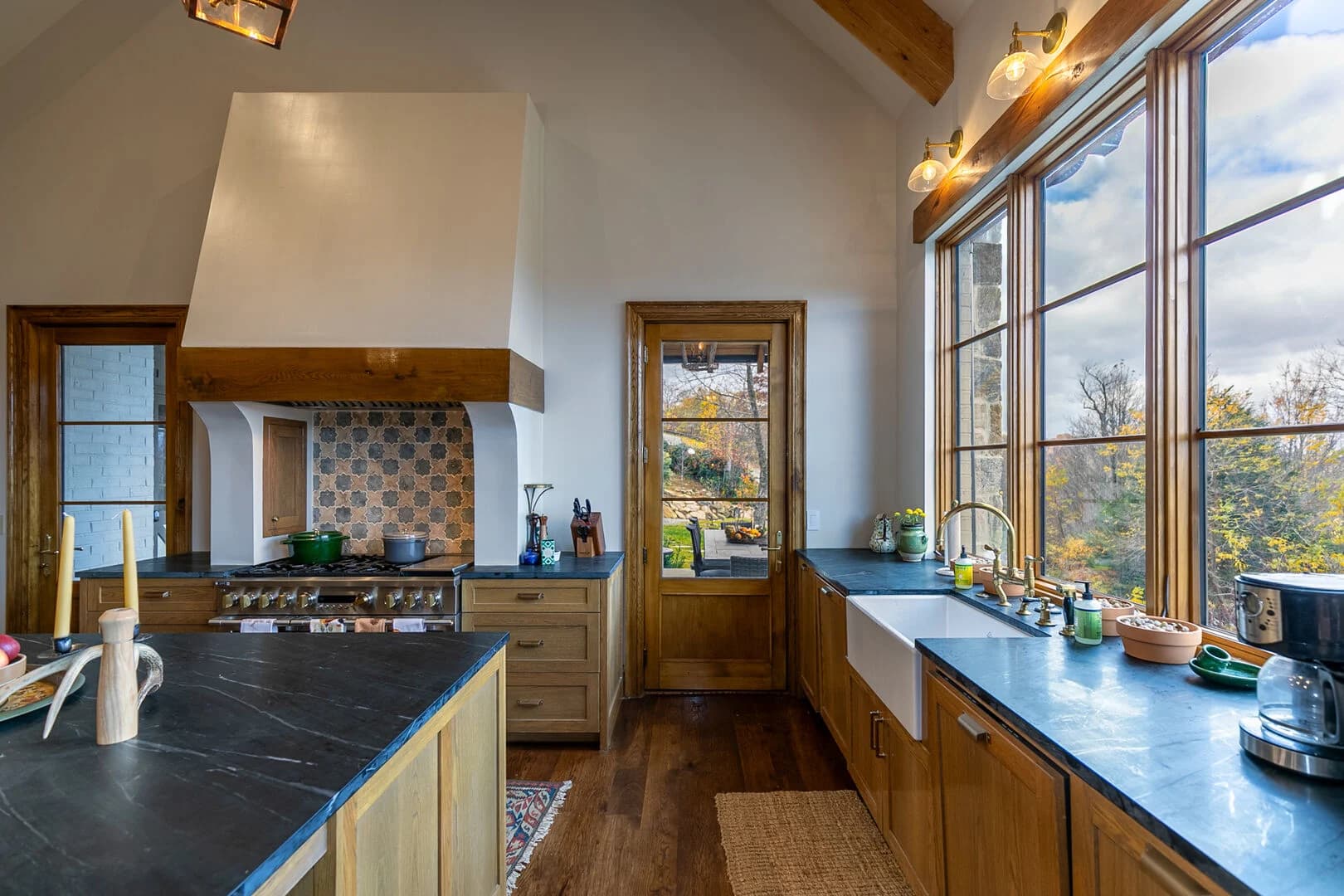 Antler Trail Lodge - Image 8