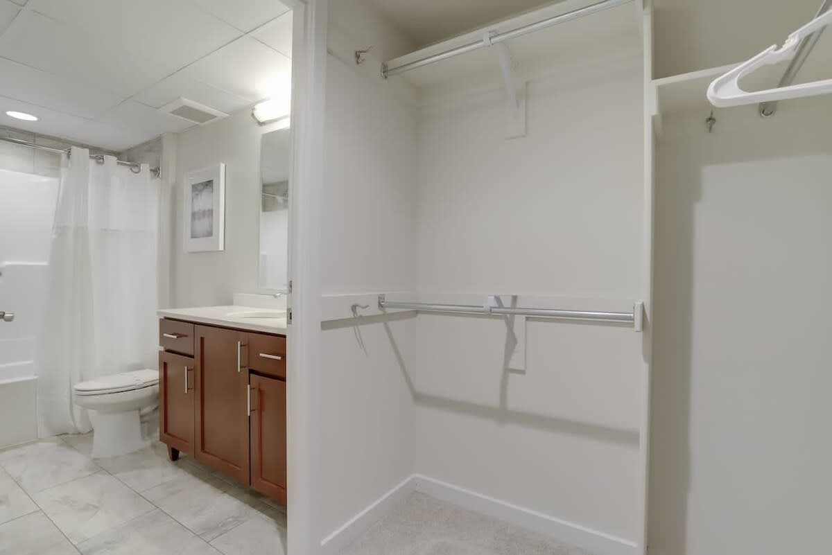 Tower Residence - Image 30