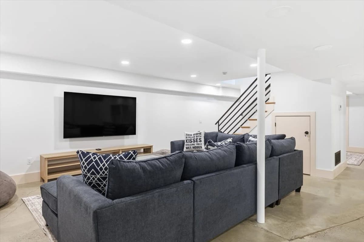 Saltwater and Spokes Retreat - Image 34