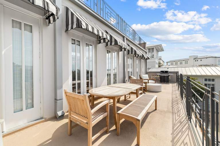 Penthouse on the Park - Image 17