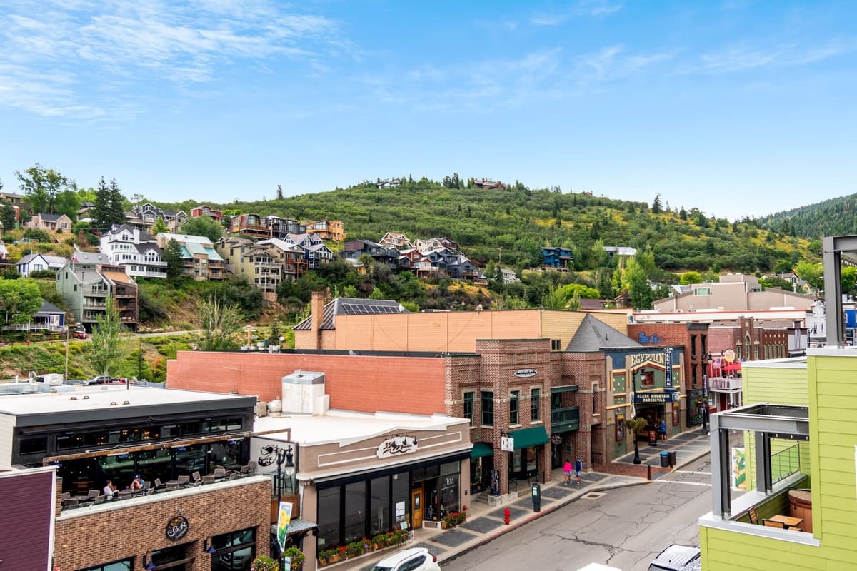 Penthouse at Parkite - Image 31