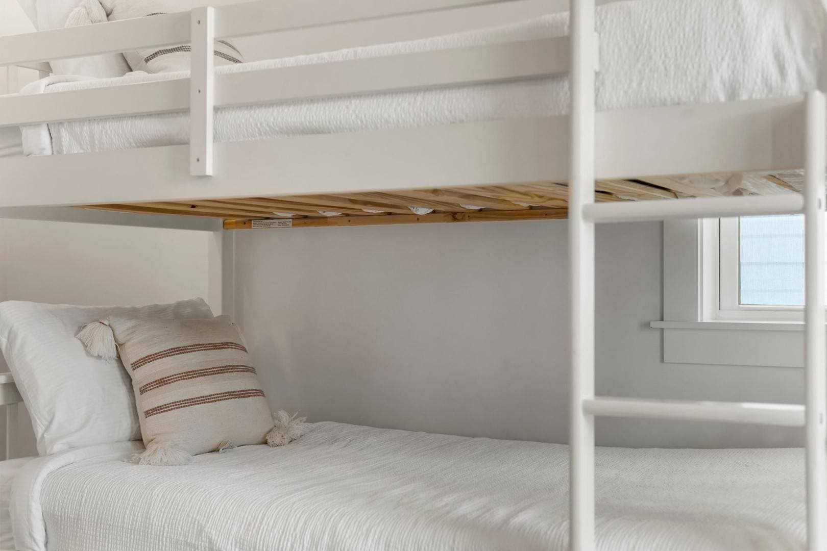 Palm Tree Paradise - Image 28