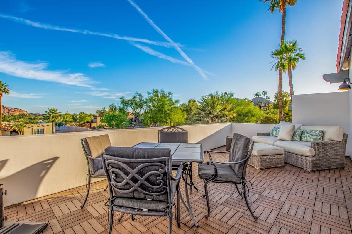 Hummingbird Estate - Image 20