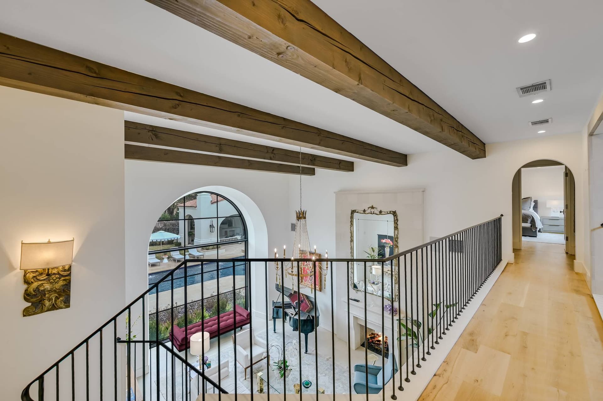 Austin Splendor - Image 34