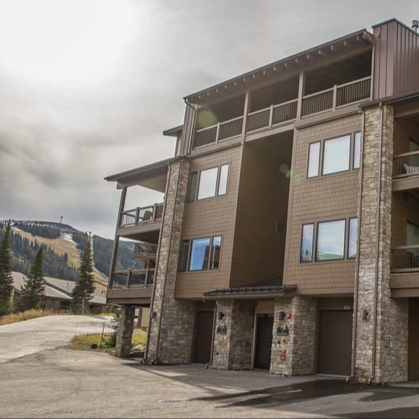 5 Slalom Trail #401 - Image 1