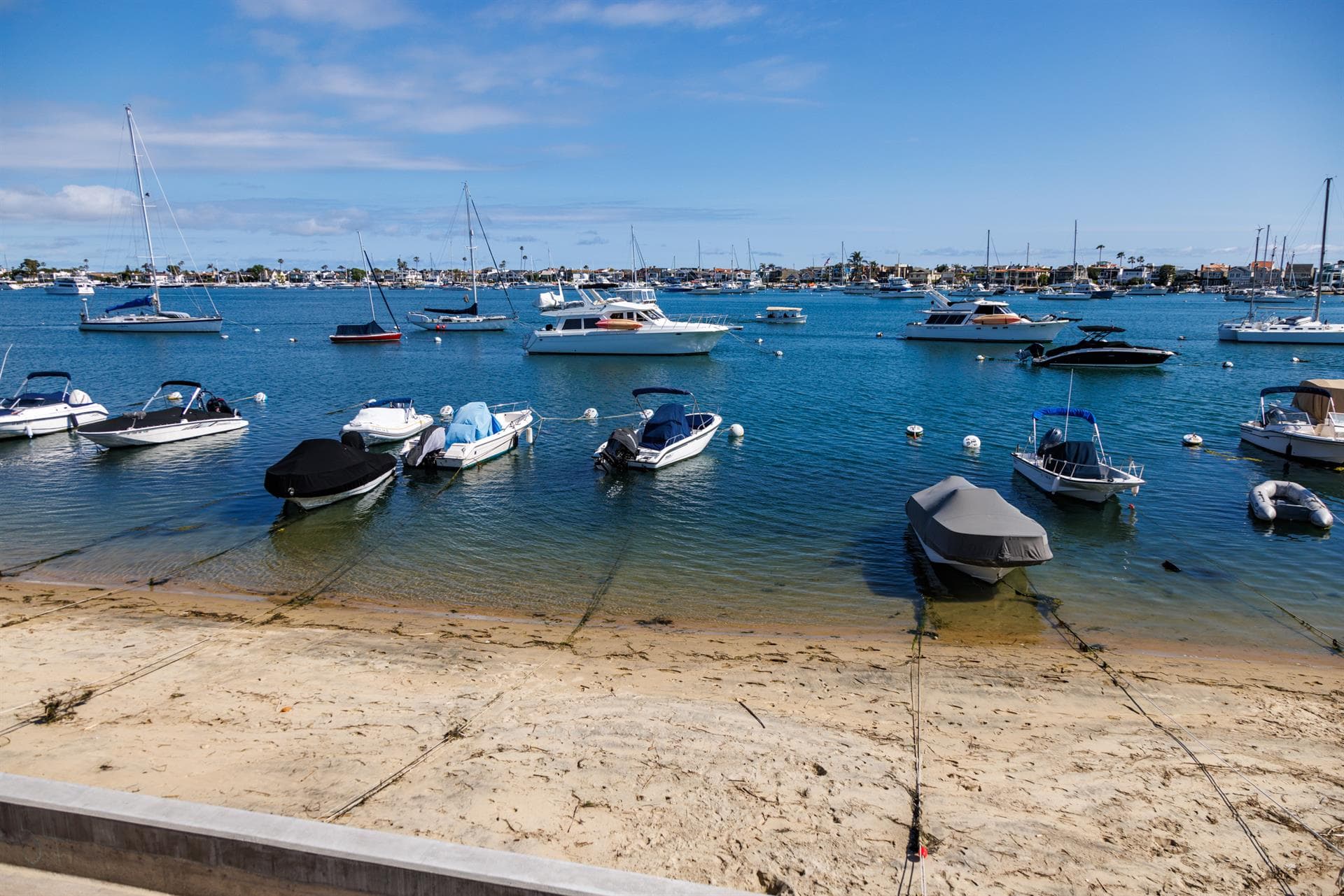 Harbor Beach Escape - Image 39