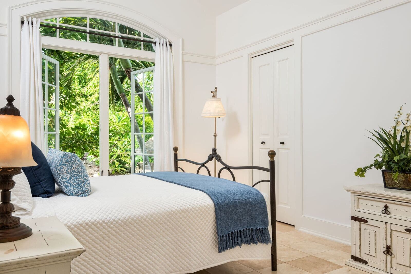 Blue Mountain Villa - Image 4