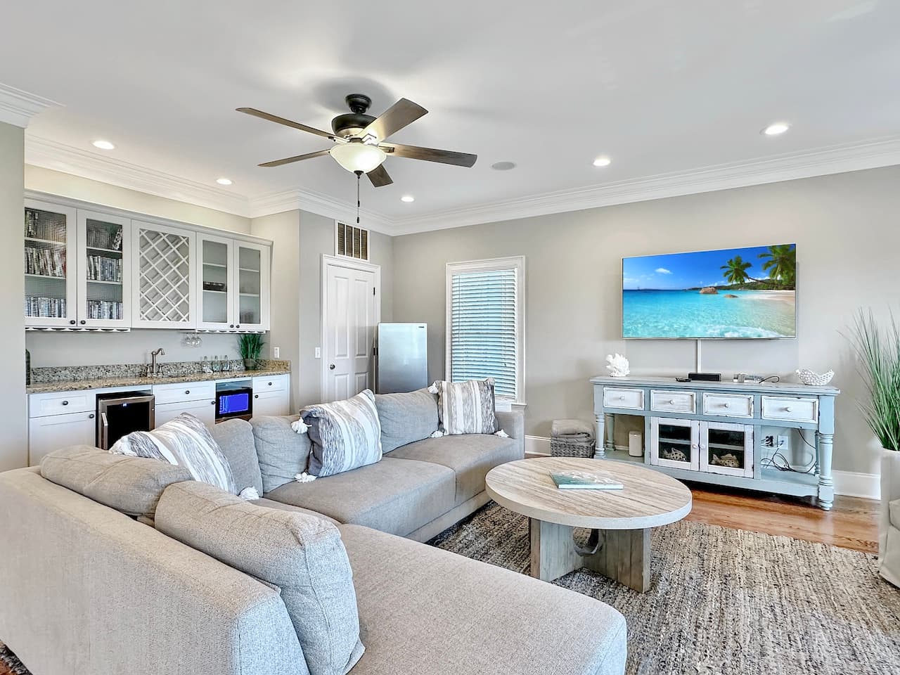 Beach Retreat - Image 16