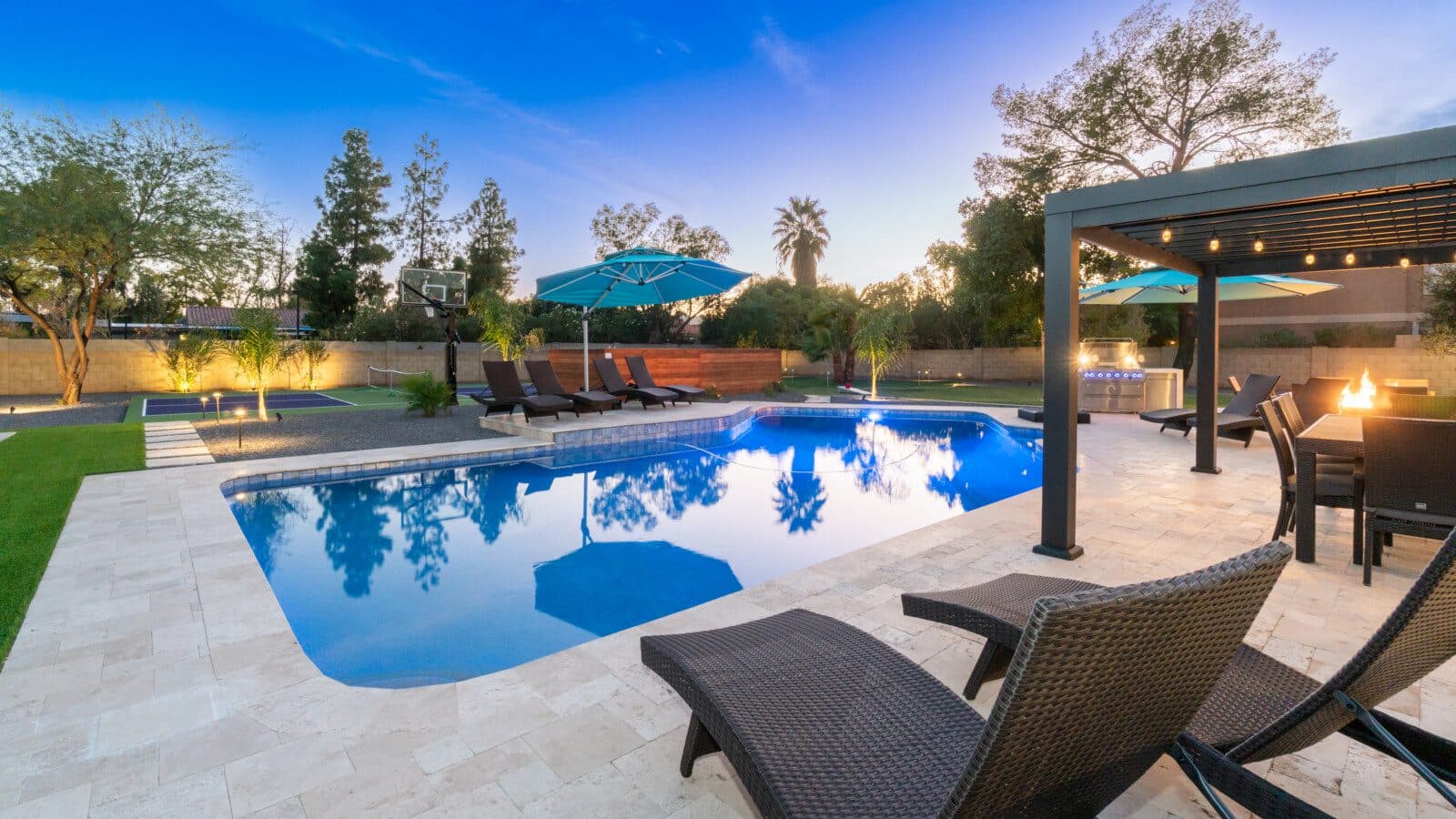 Elegance on the Green - Image 2