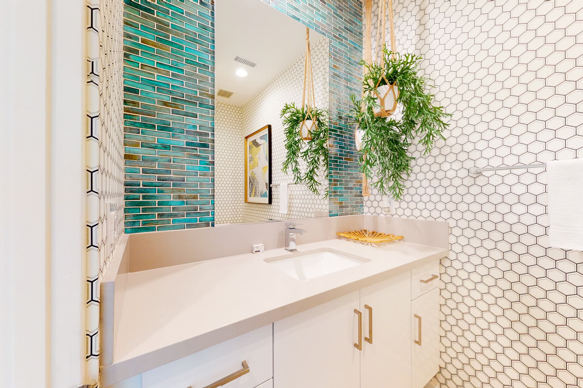 Miralon Mirage Home - Image 29