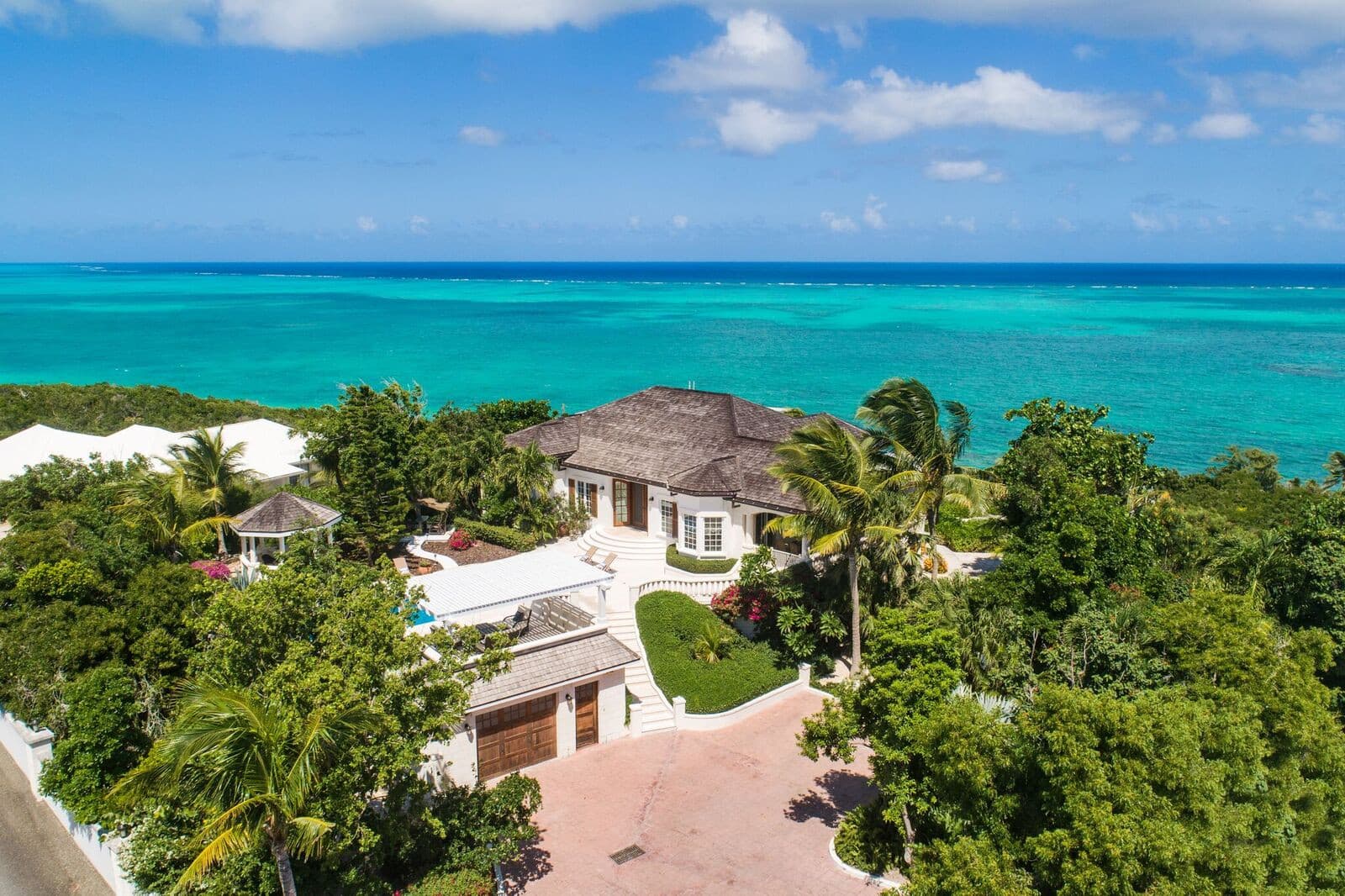 Blue Mountain Villa - Image 12