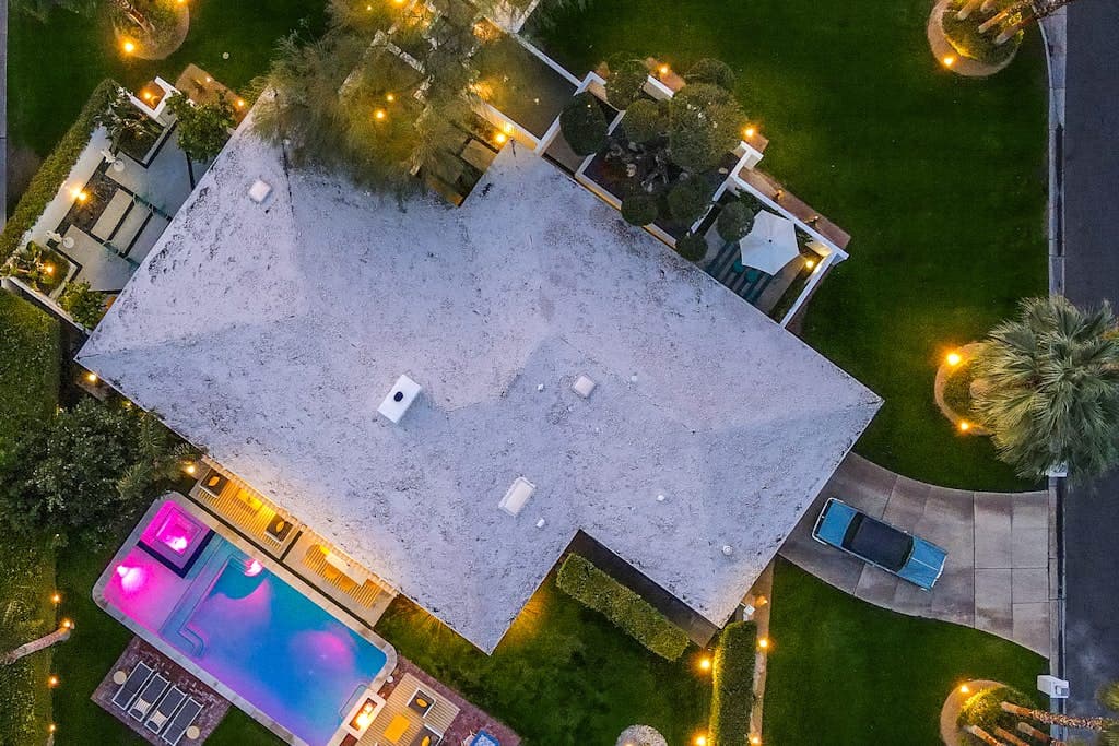 Monroe Hideaway - Image 40