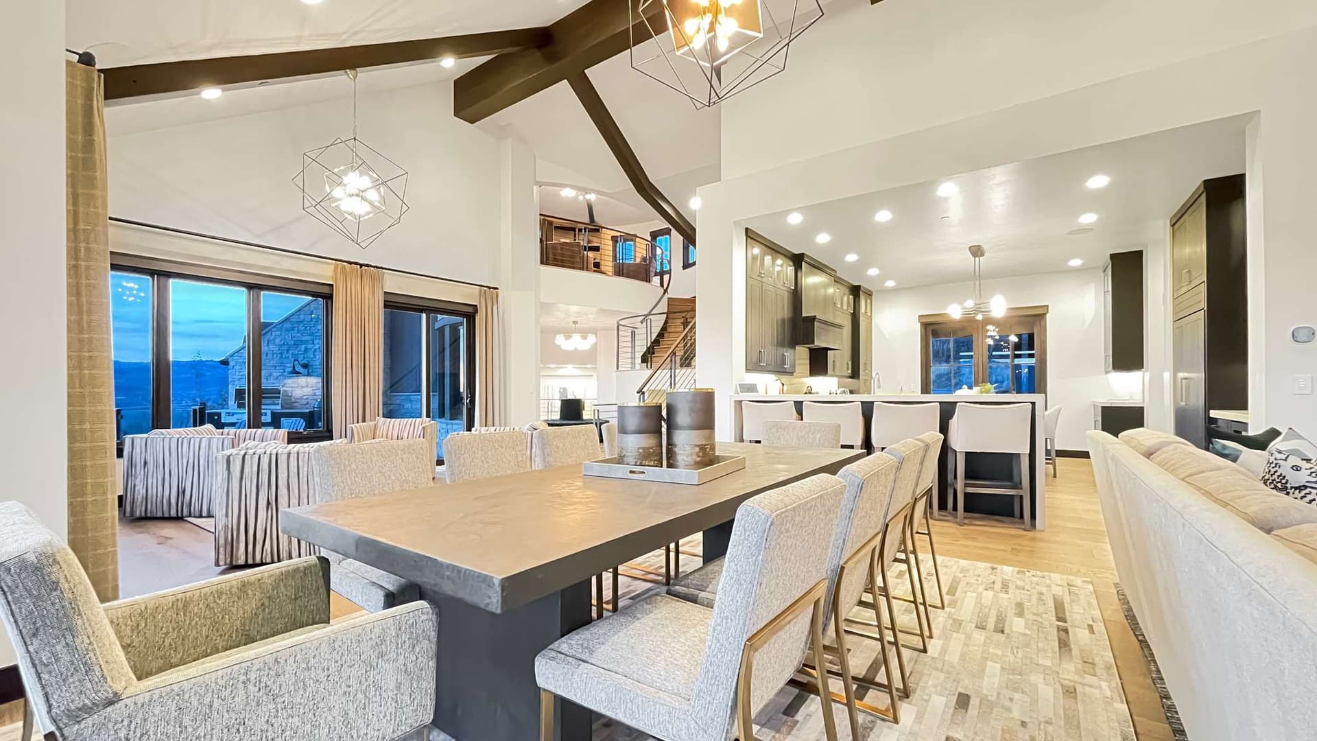 Grande Vistas Estate - Image 32