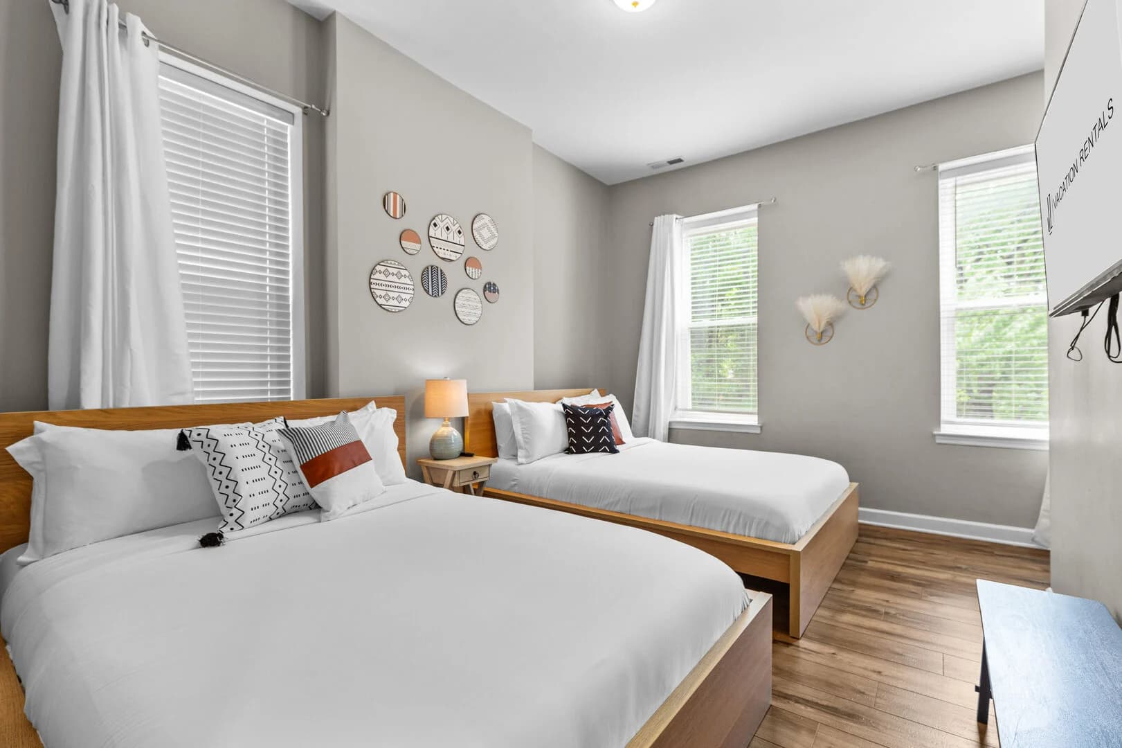 Designer Townhome - Image 10