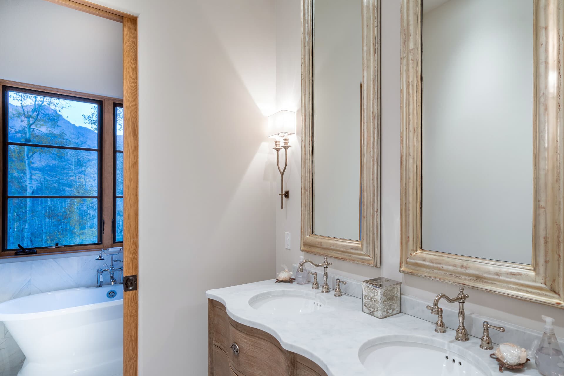 Russell Home - Image 11