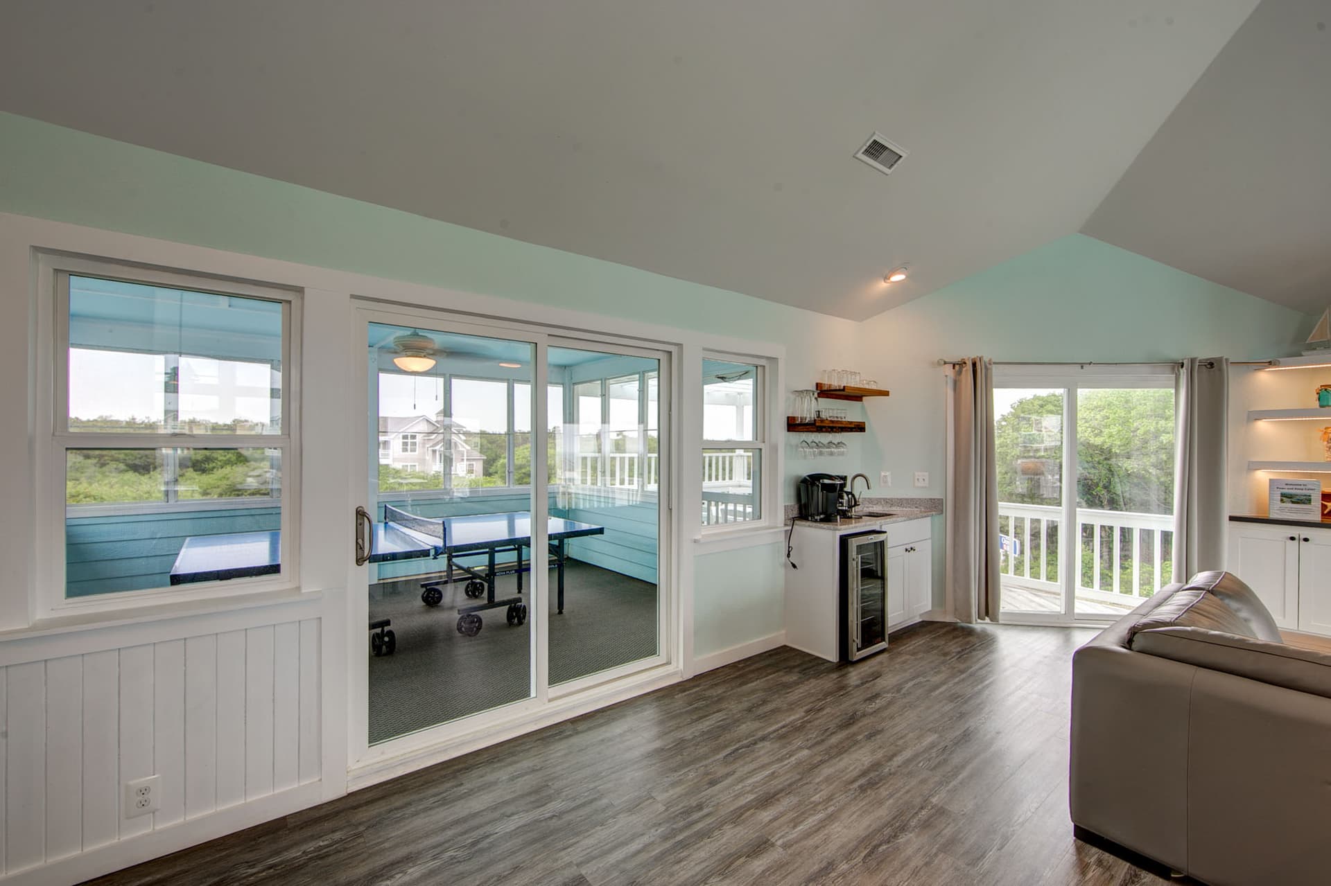 Paws and Keep Calm Villa - Image 12