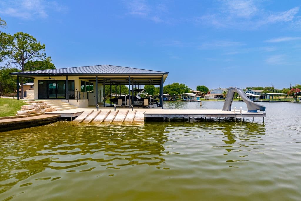 Some Kind of Wonderful Villa - Image 38