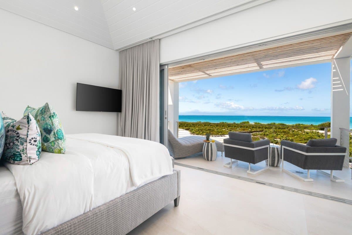 Grace Bay Six Bedroom Premium Ocean View - Image 6