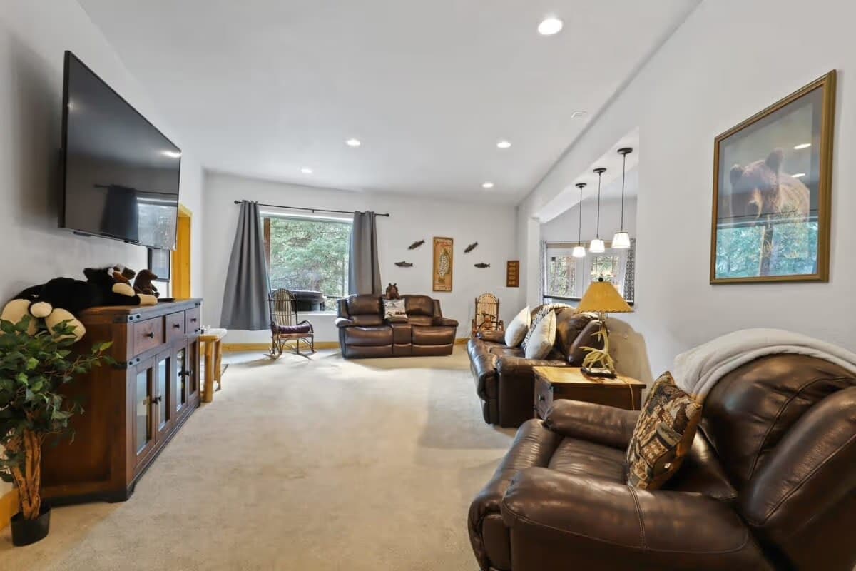 Serene Lodge - Image 31