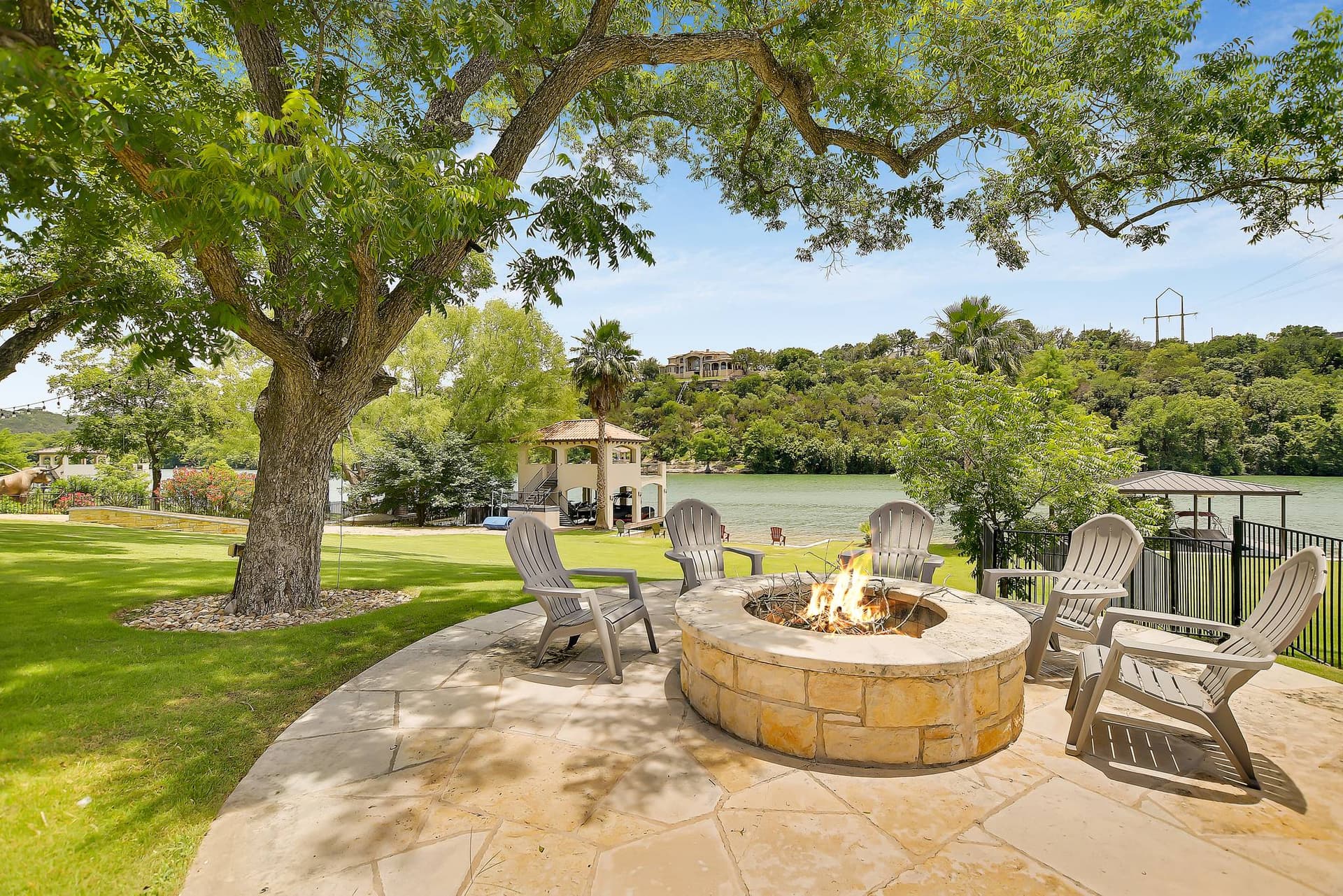 Hacienda on Lake Austin - Image 35