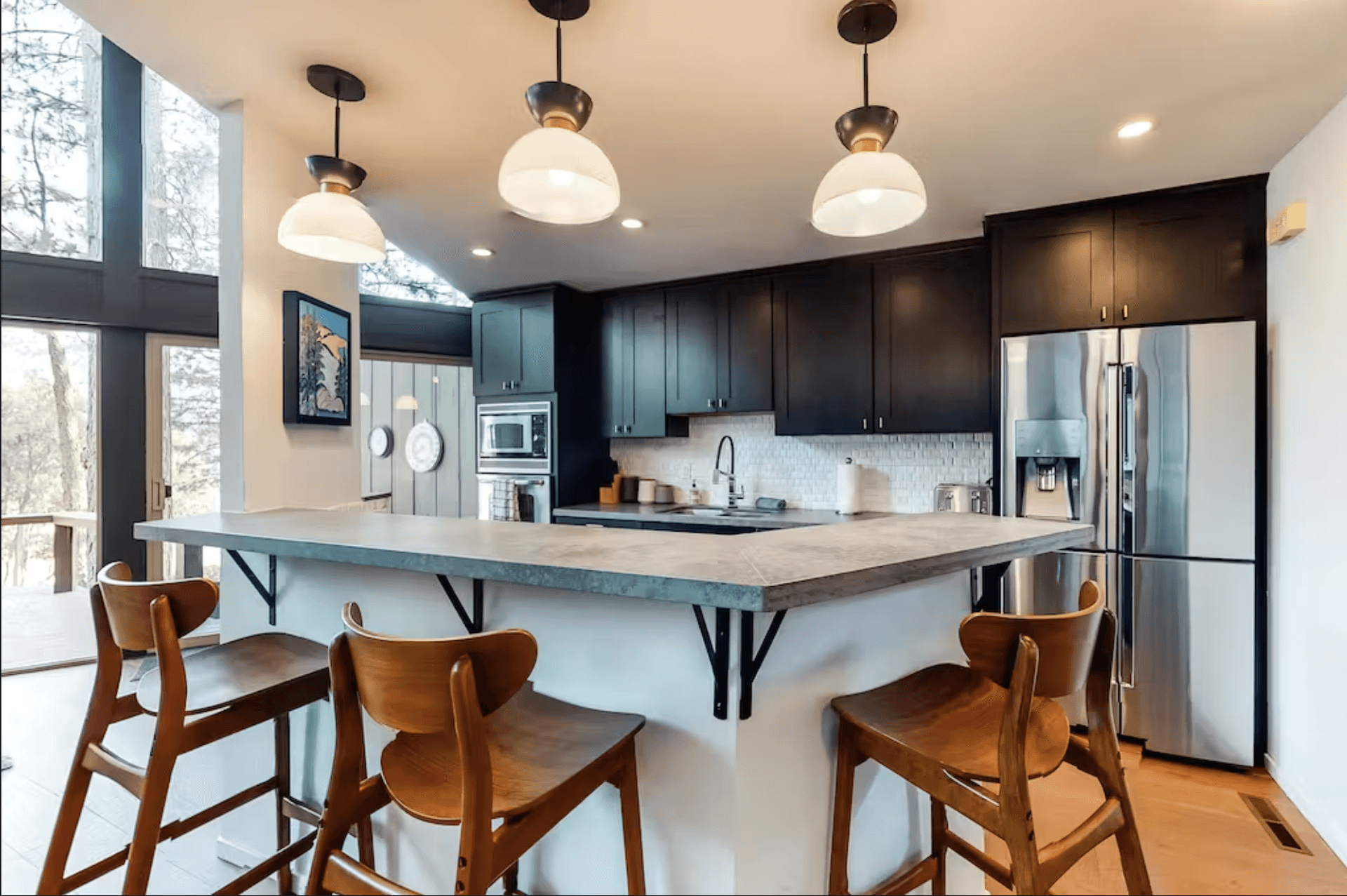 Among the Trees Home - Image 3