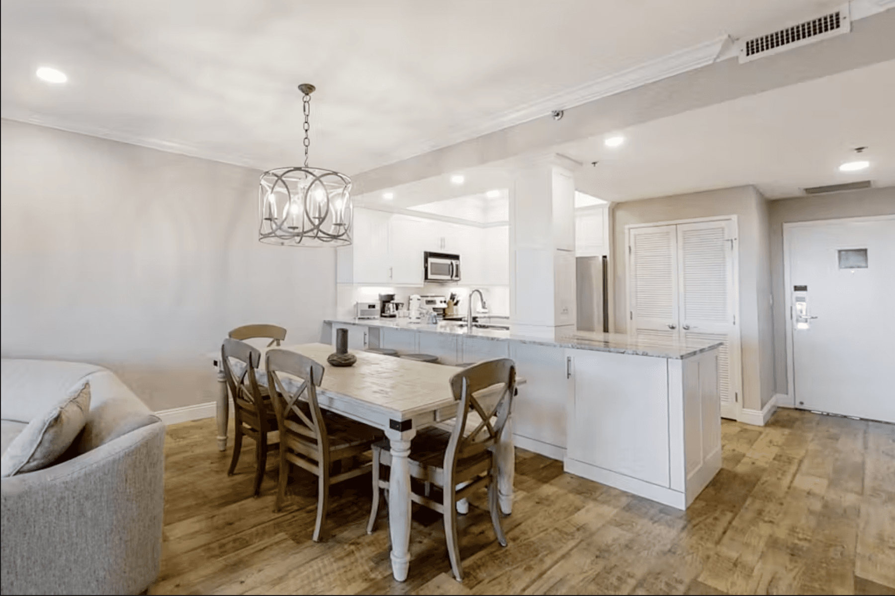 Summit Residence #804 - Image 4