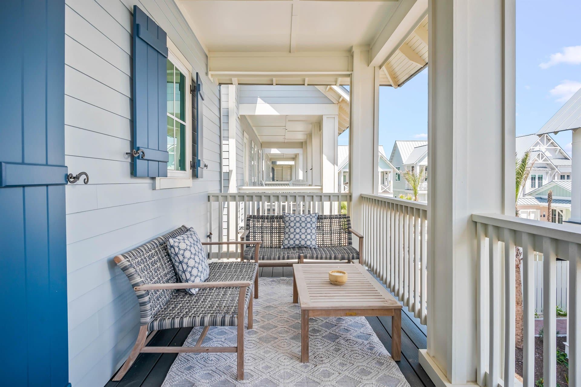 Let's "Glow" Girls - Image 20