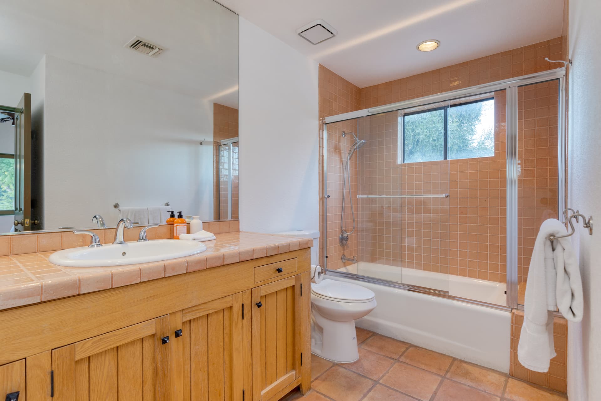 Pond Estate - Image 111