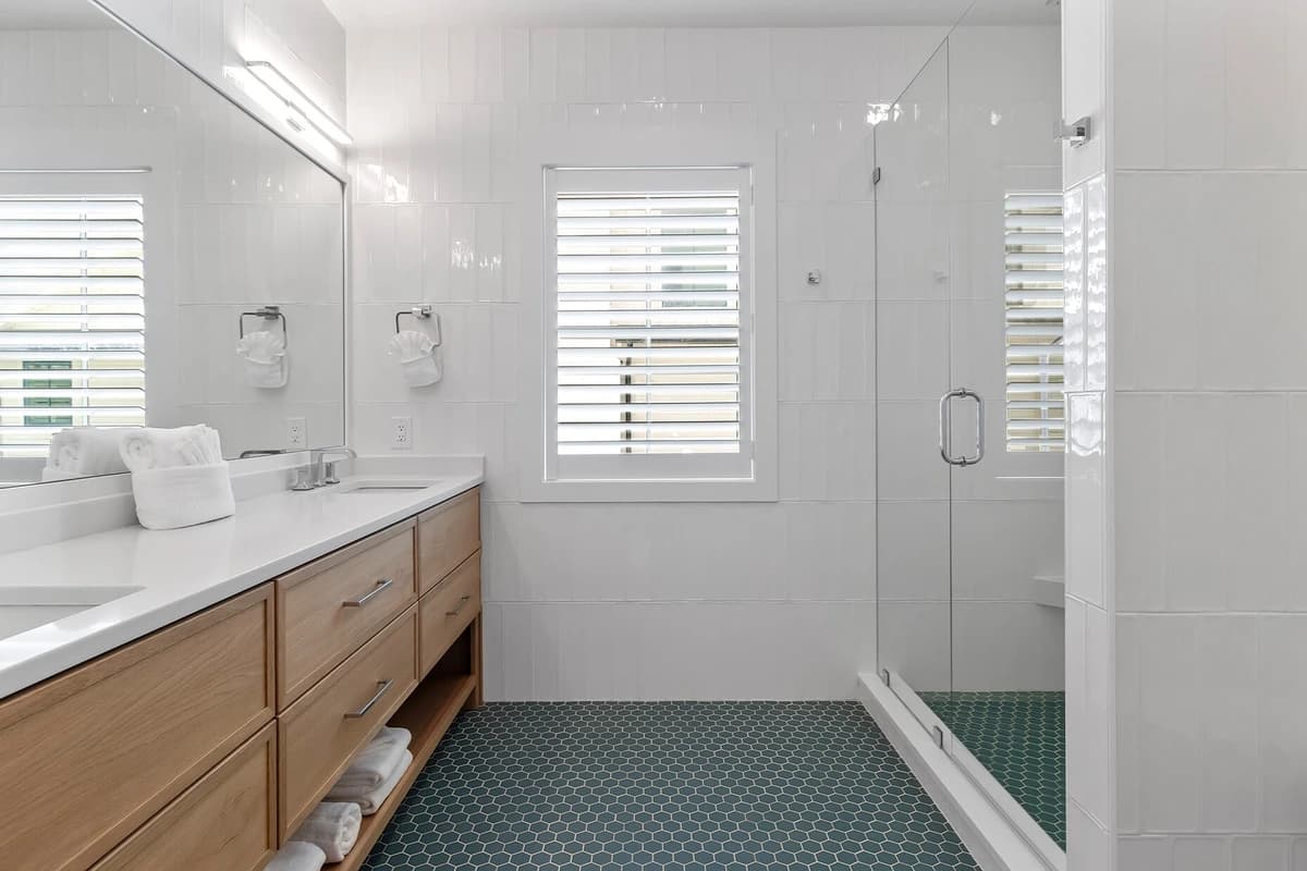 Stay Salty - Image 19