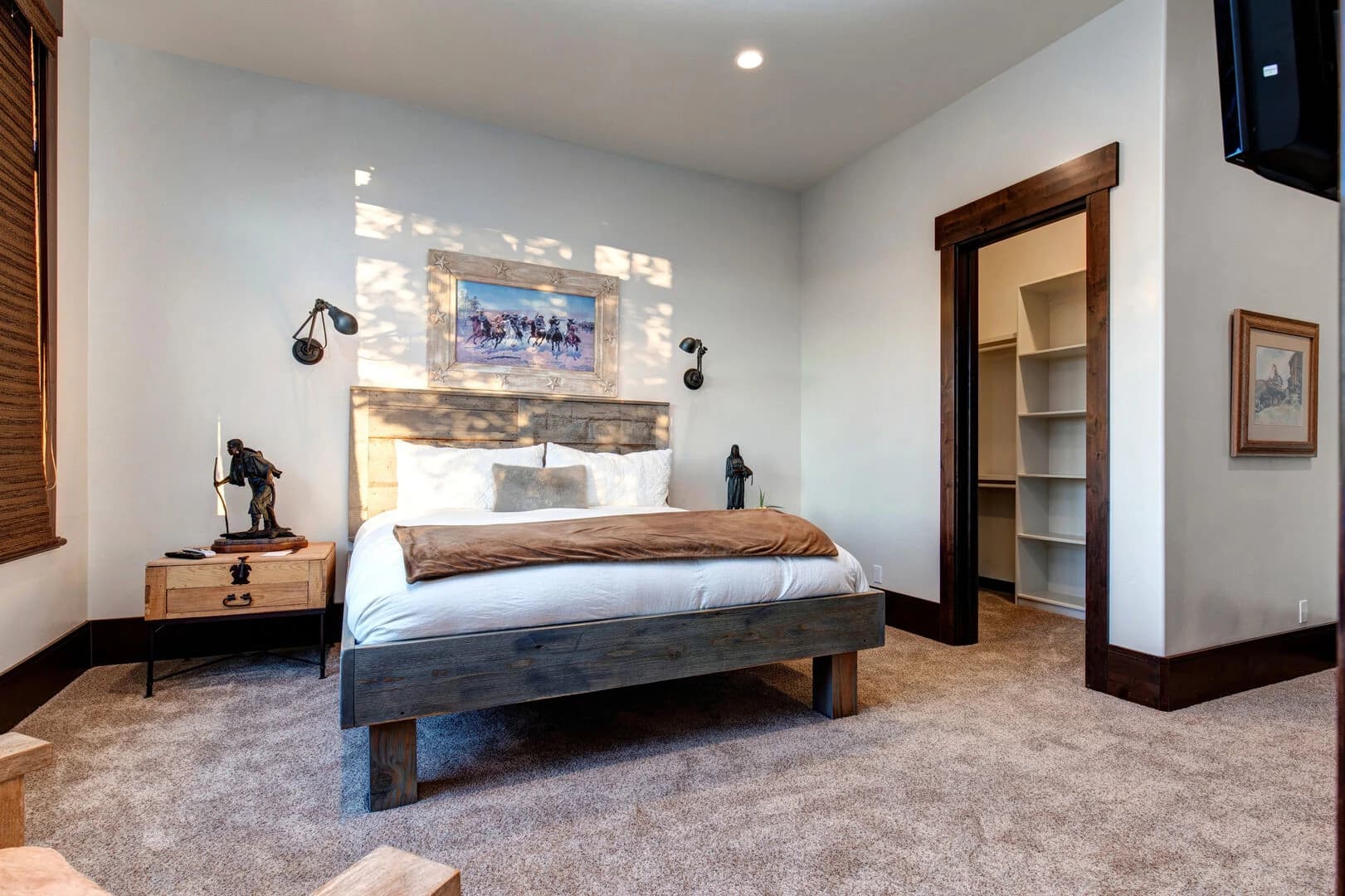 Twilight Moon Ranch - 7 Bedroom - Image 32