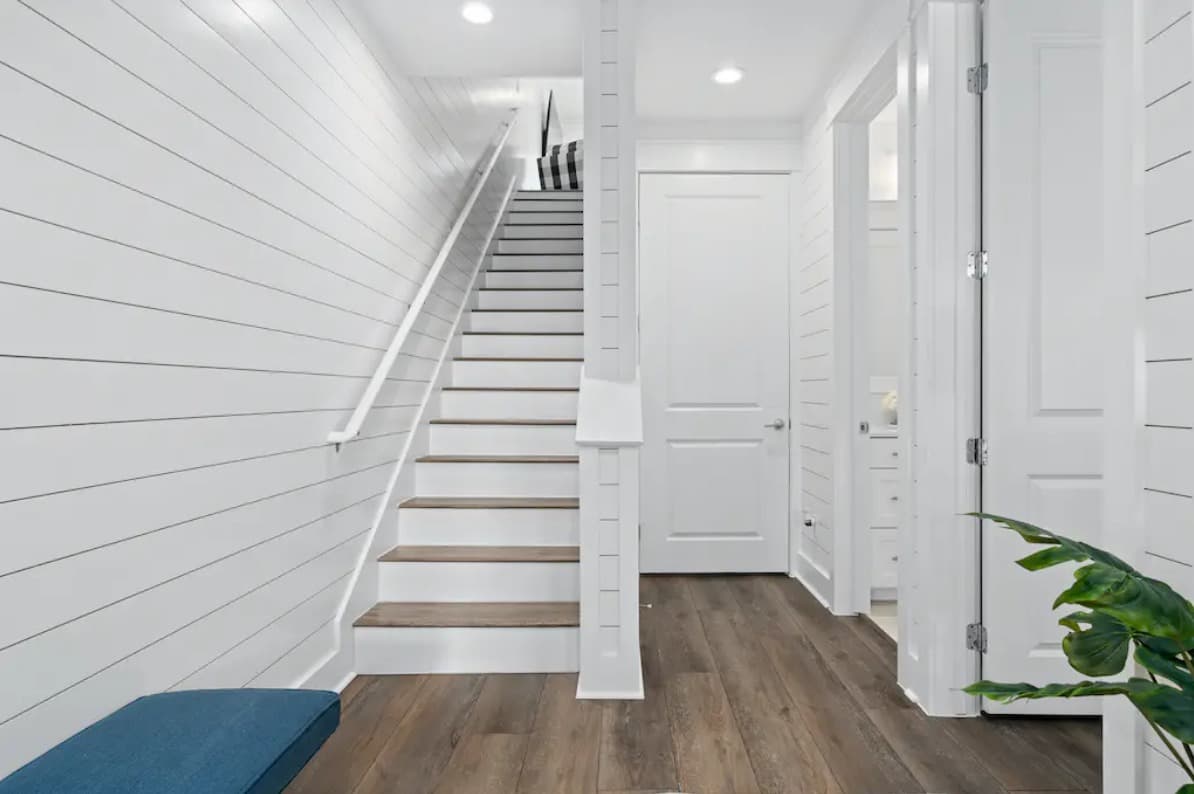 Coastal Charm House - Image 16