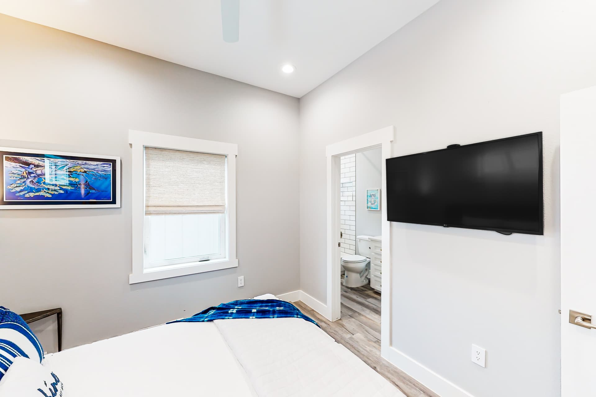 Martinis and Marlin - Image 19